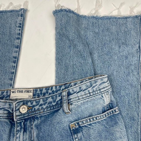 Free People Distressed Flare Jeans Denim Rare Women's 30 Raw Hem Boho Casual - Picture 4 of 8